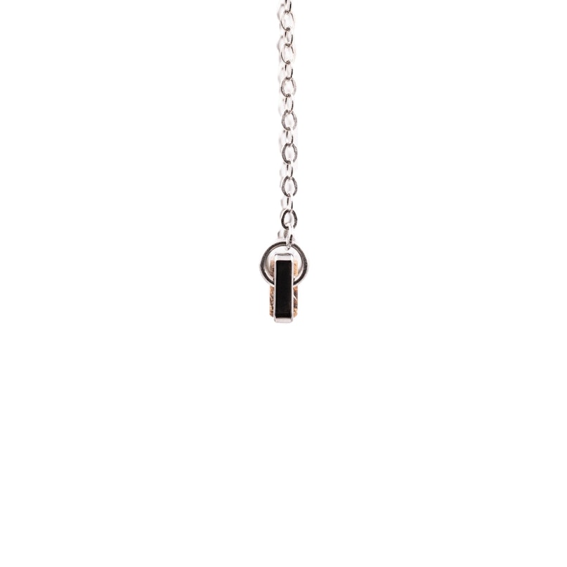 necklace side