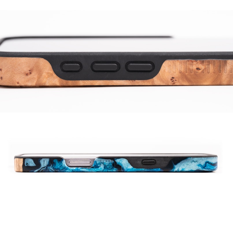 iphone 17 case live edge sides